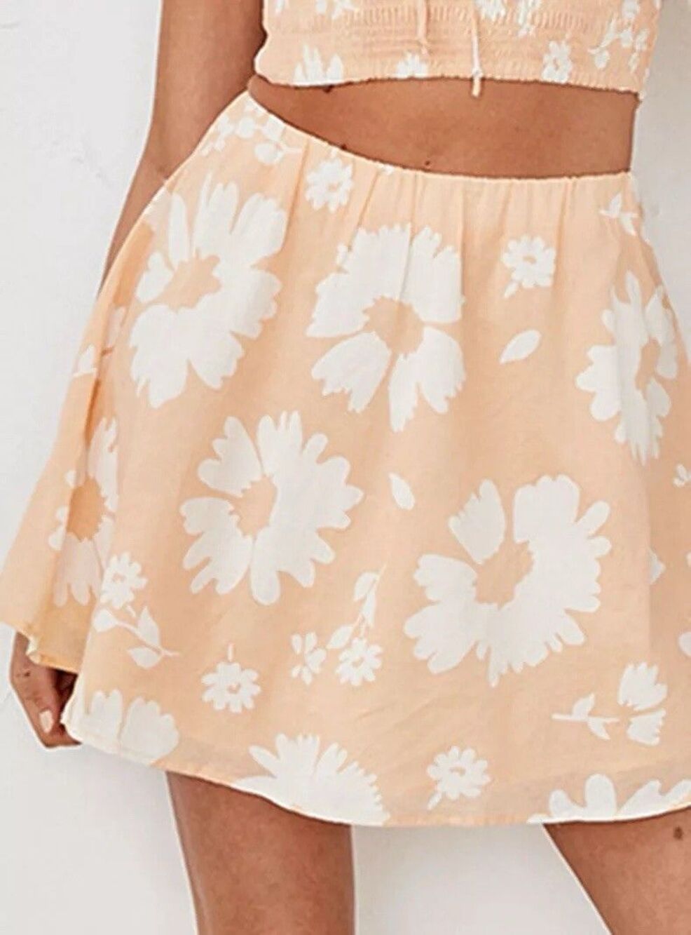 American Eagle Floral Pleated Mini Skirt XS Peach Spring Cotton EUC